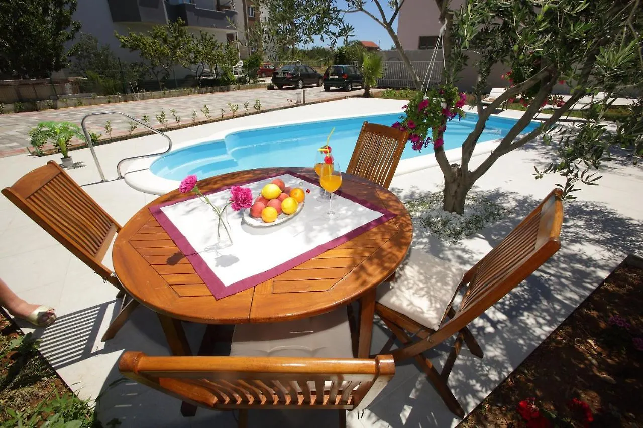 Apartament Apartmani Lucante Split