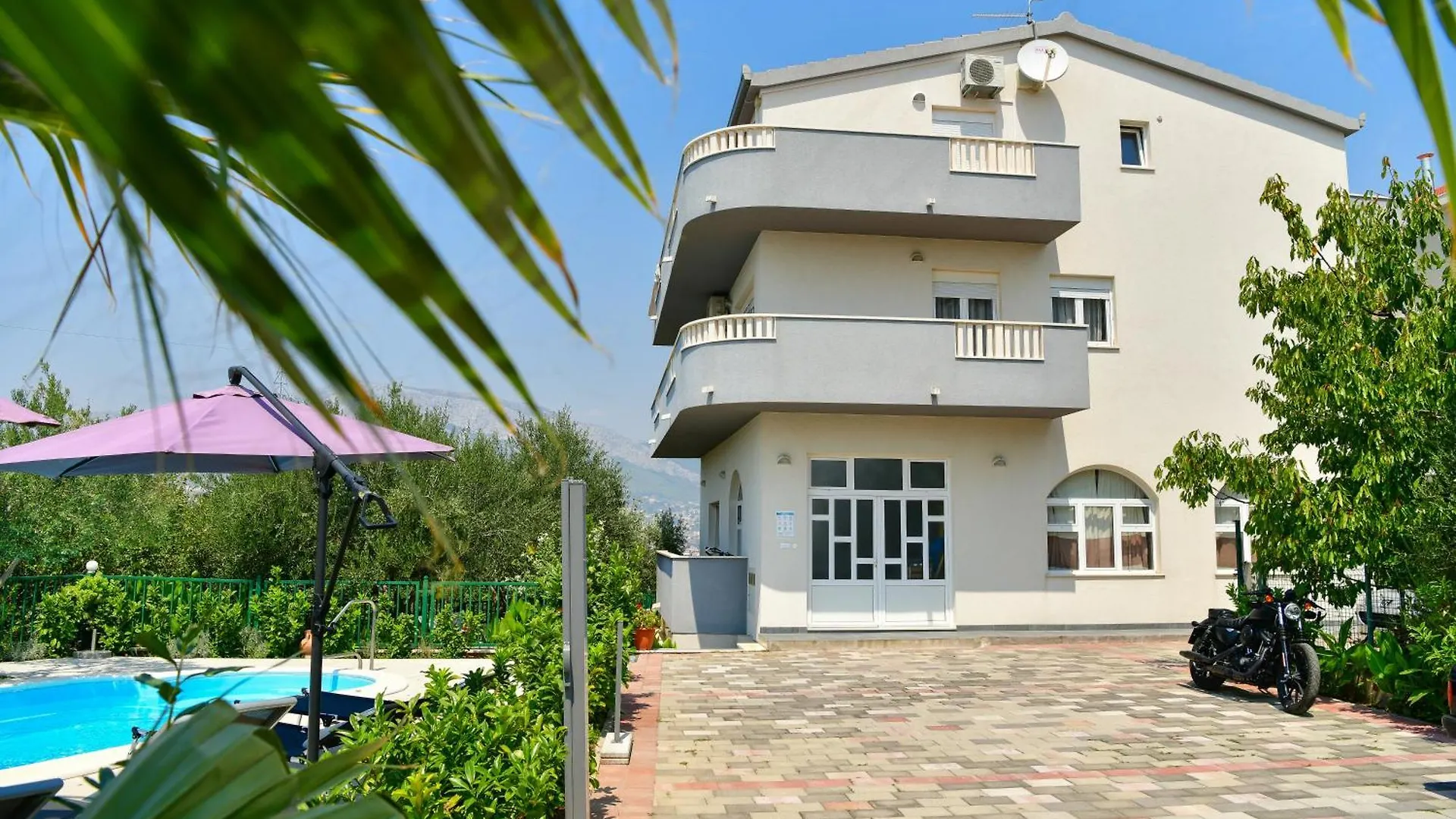 Apartmani Lucante Split 0*,