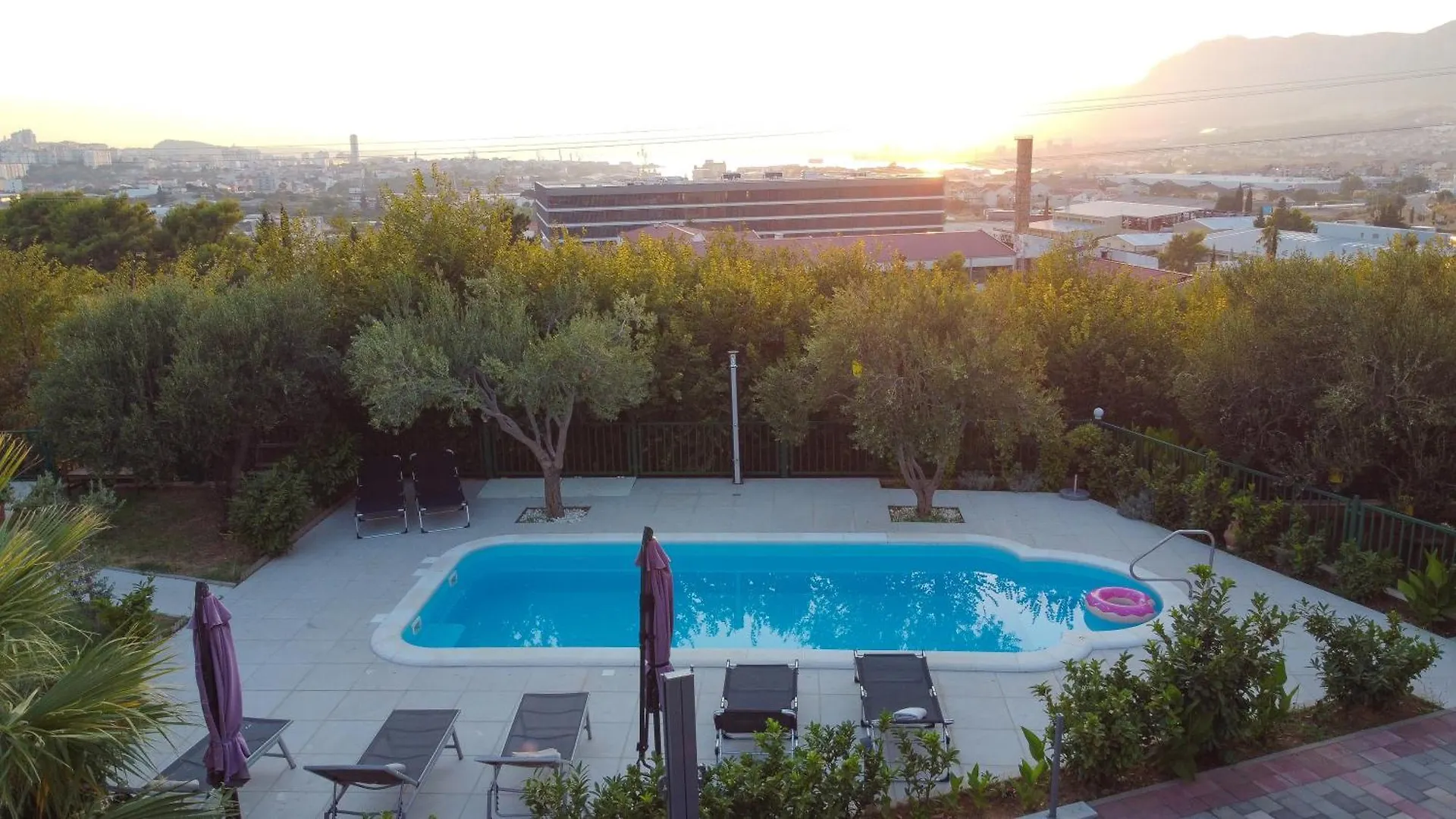 Apartmani Lucante Split 0*,