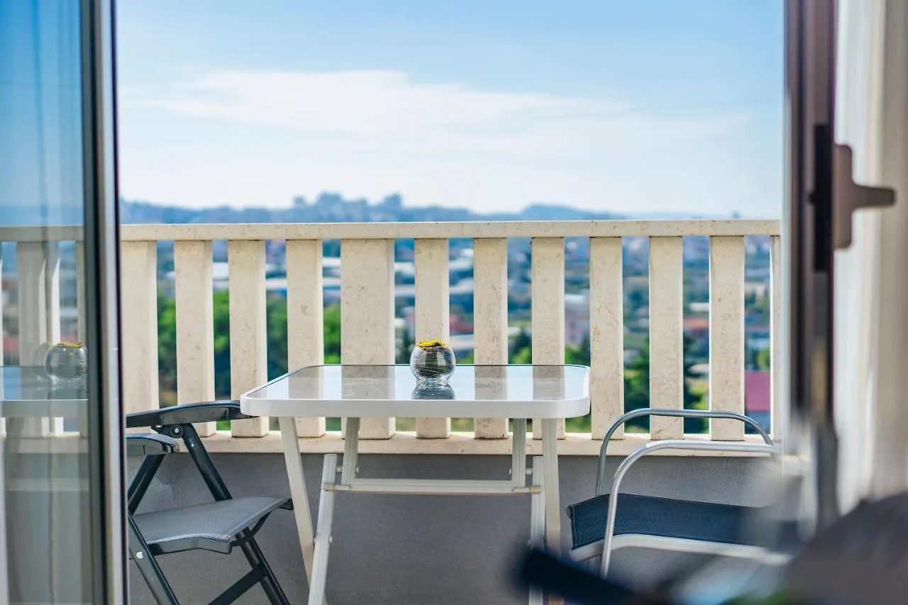 Apartmani Lucante Split Appartement